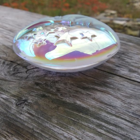 art glass paper weight Man in the moon with stars iridescent qualities - Picture 6 of 14